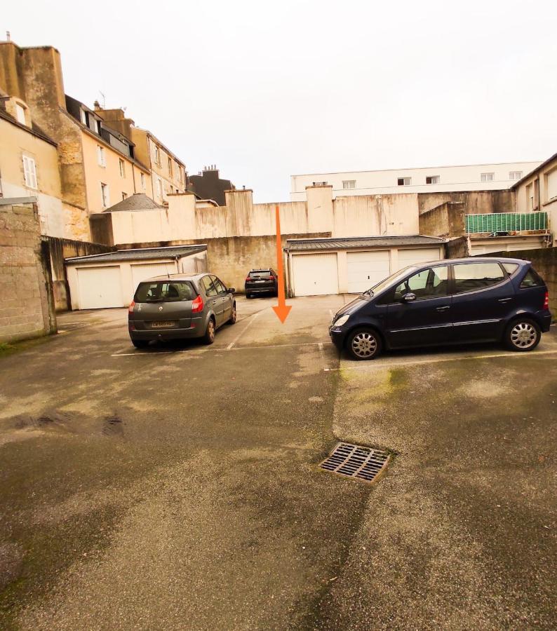 T3 Au Centre Ville Avec Balcon, Parking Gratuit Quimper Exterior foto